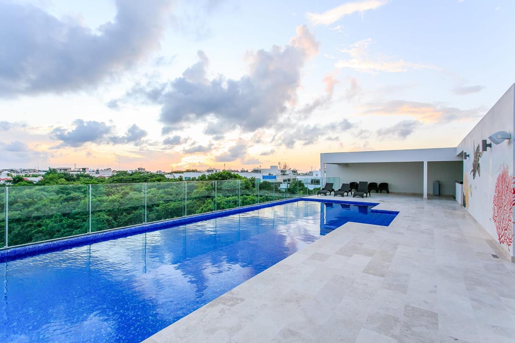 Happy Vibes Getaway With Stellar Oceanview Roof Pool! * Playa del Carmen
