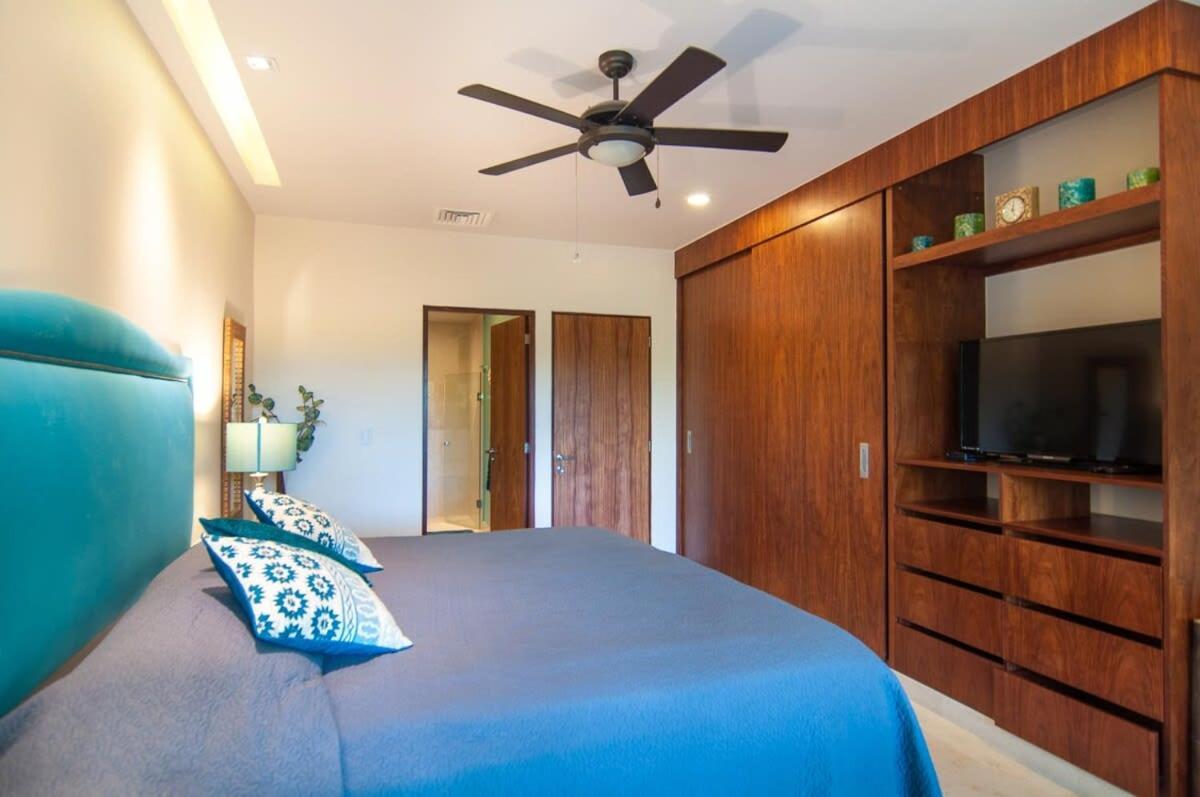 Happy Vibes Getaway With Stellar Oceanview Roof Pool! Holiday home Playa del Carmen