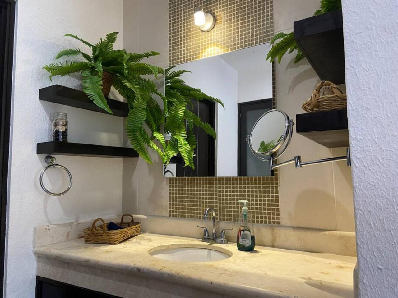 Apartment Charming 2br Downtown. Caribbean Allure Playa del Carmen
