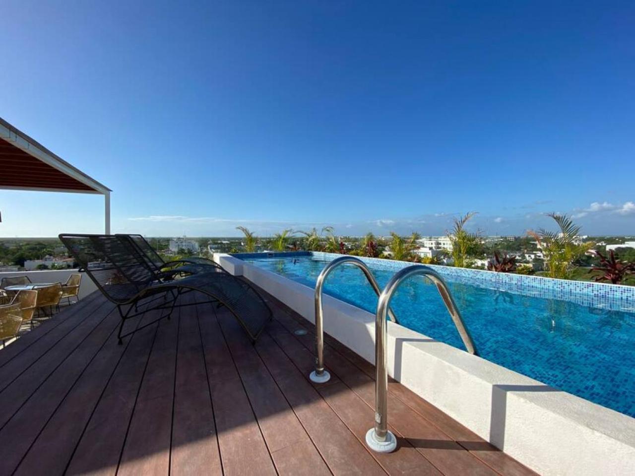 Fully Equipped 1bd Ph With Gym Rooftop Pool And Bbq Apartment Playa del Carmen