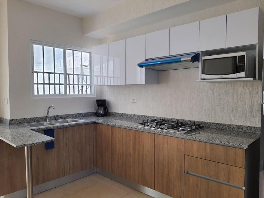 Holiday home Casa Triplexa: Spacious 3-bedroom With Pool