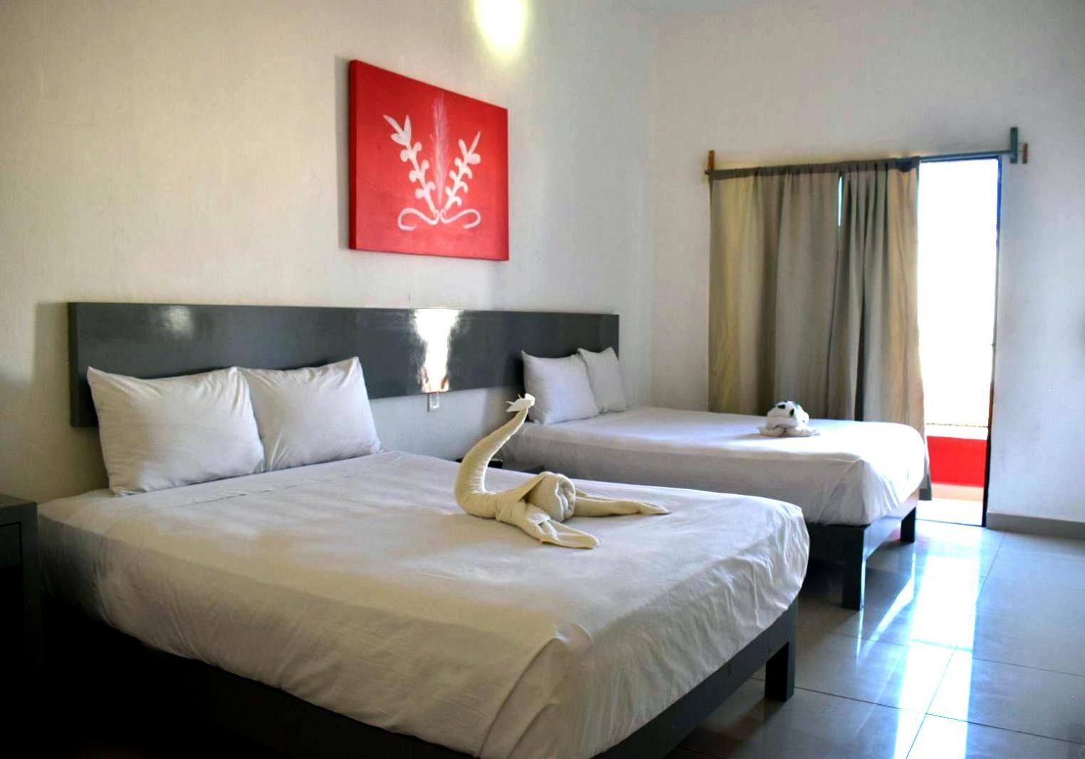 Maya Turquesa Hotel
