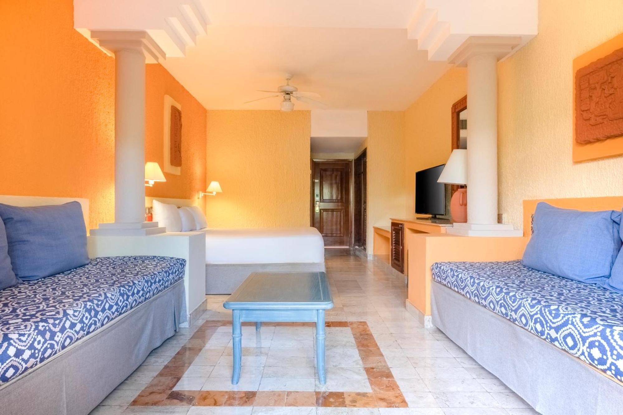 Resort Iberostar Waves Tucan