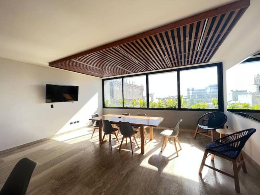 Estudio Centrico Entre Av. 10 Y 5ta Av. Apartment