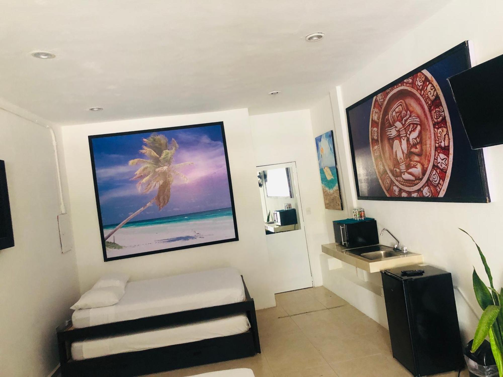 Hotel Easy