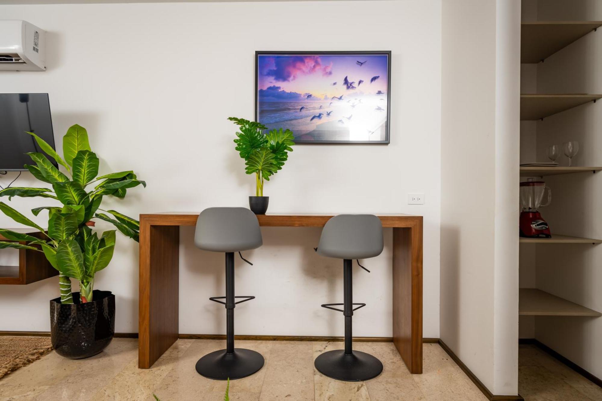 Walk Distance To Wallmart And 5ta Avenue Apartment Playa del Carmen