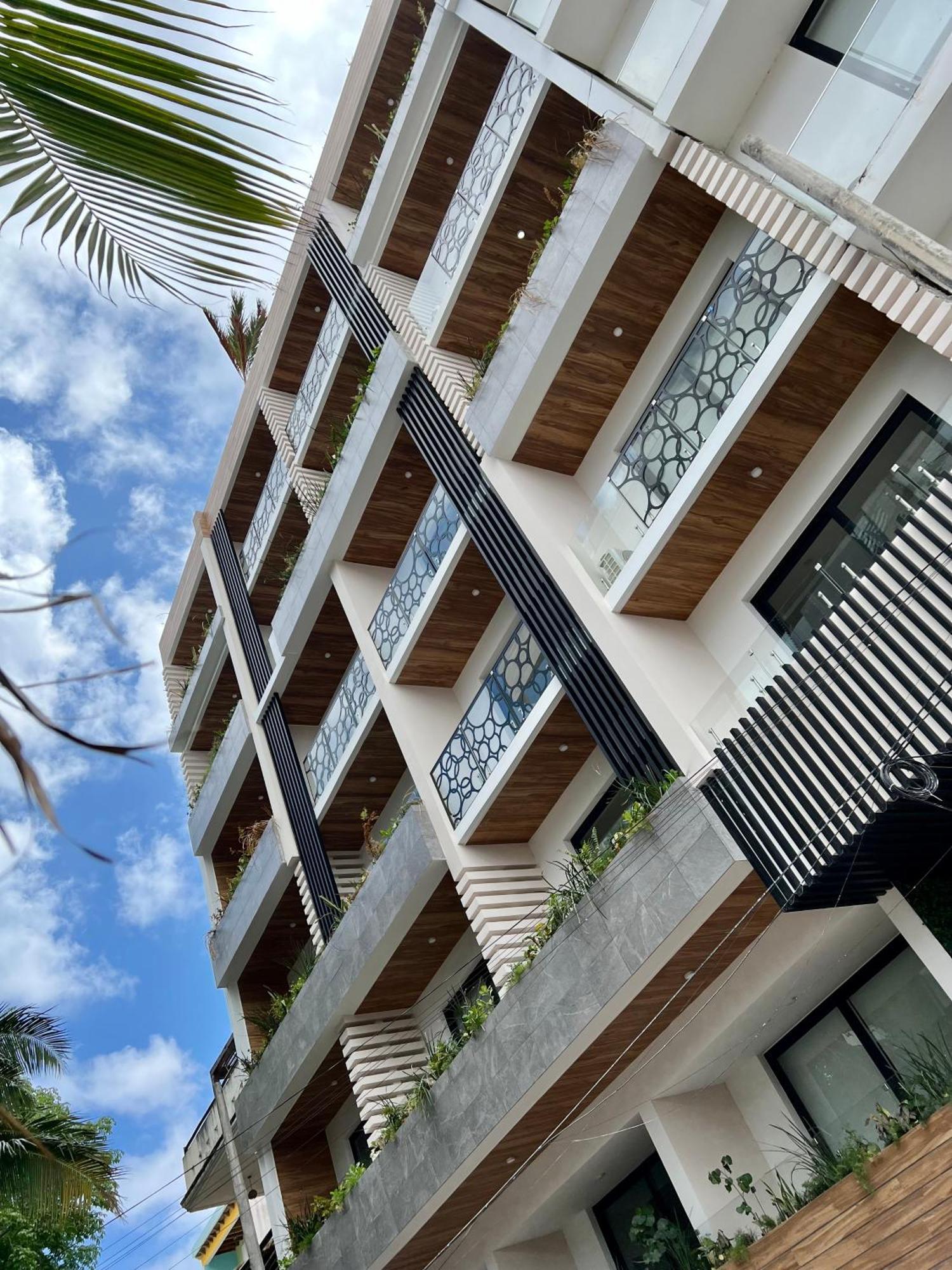 Media Cuadra De 5 Avenida Playa del Carmen