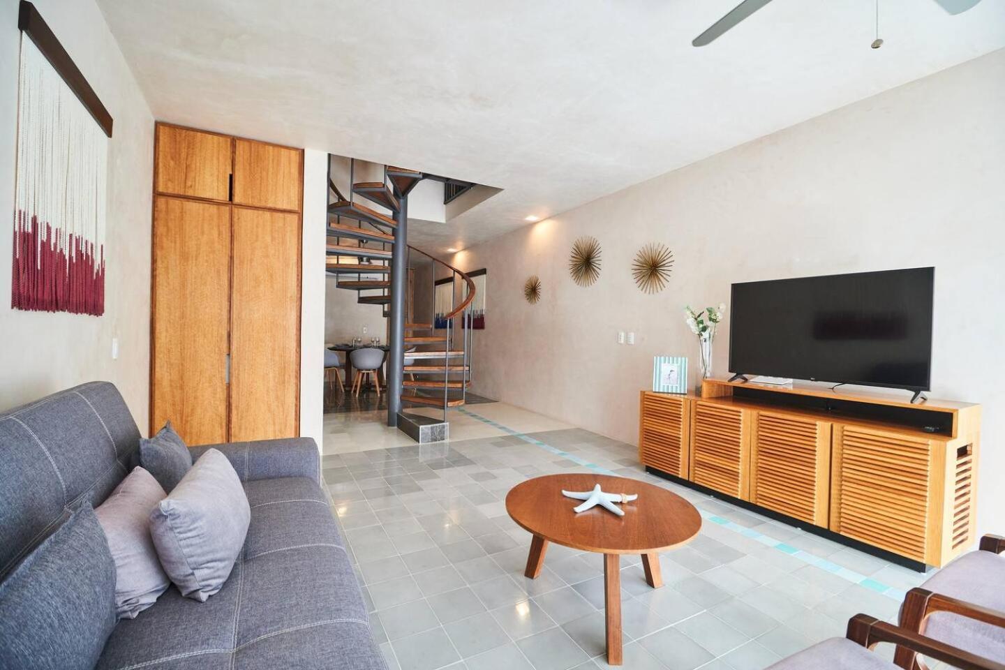 Downtown 4br At 200m 2 Apts In One * Playa del Carmen