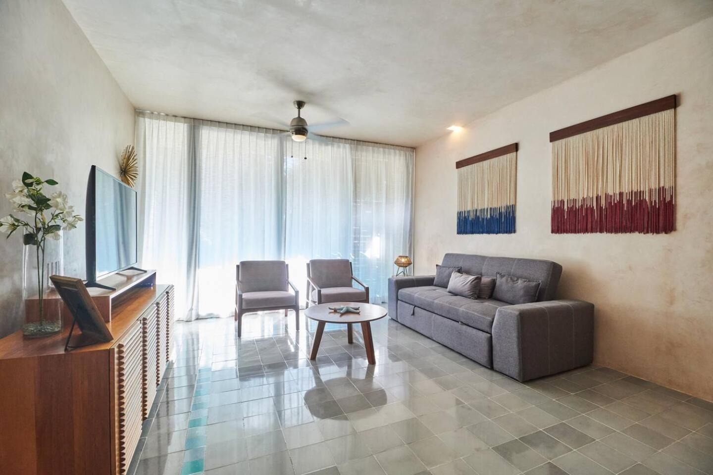 Downtown 4br At 200m 2 Apts In One Playa del Carmen