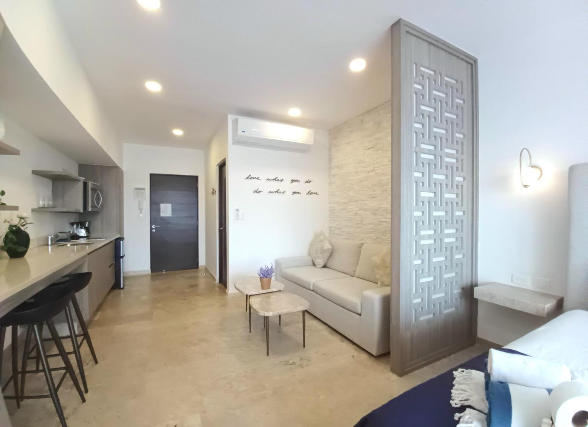Studio Playa Del Carmen Apartment *