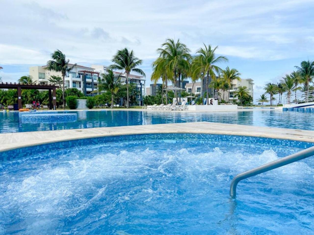 3br With Private Pool And Amenities Apartamento