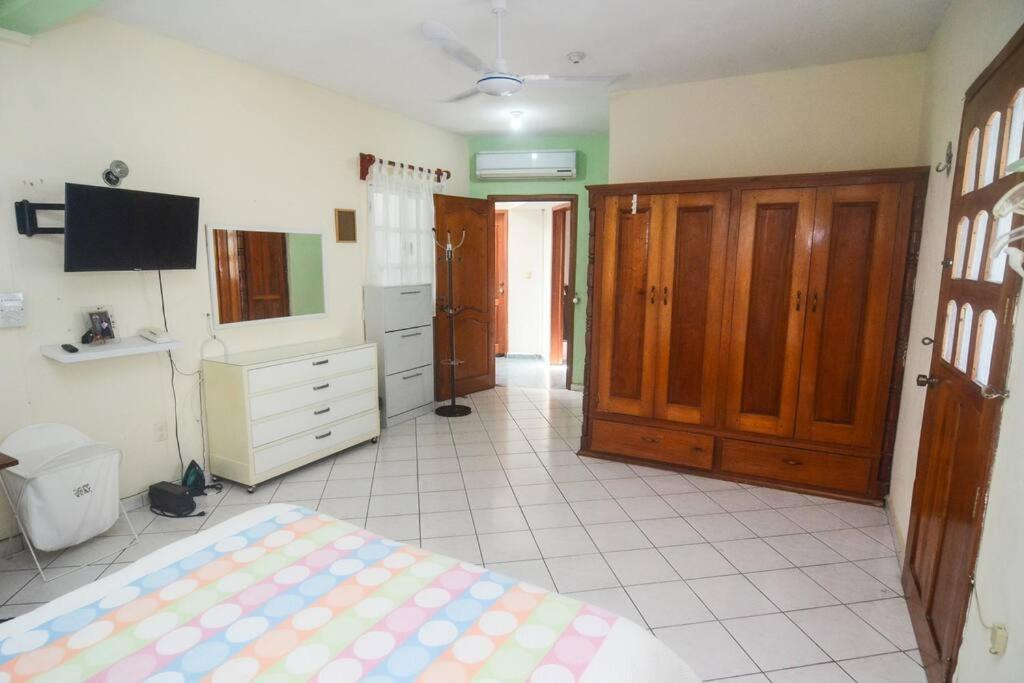 Casa Con Alberca Y Amplio Espacio Tu Familia Holiday home