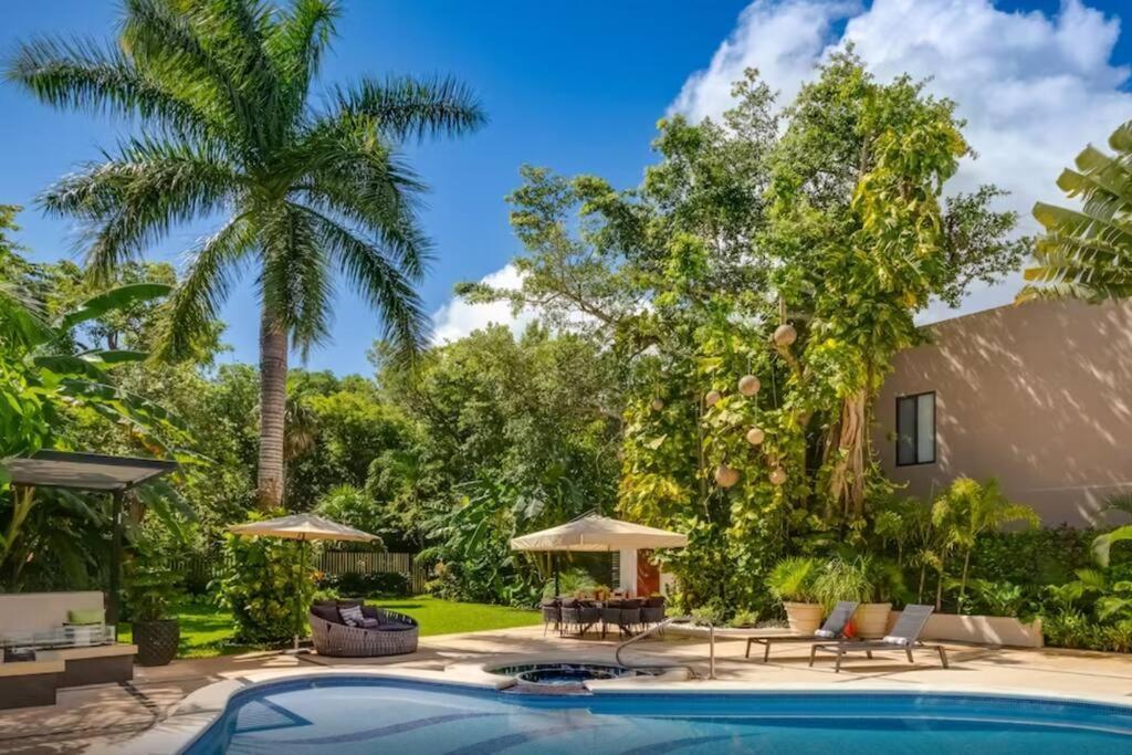 60 Off Lujosa Casa Con Billar Y Alberca Privada Holiday home Playa del Carmen