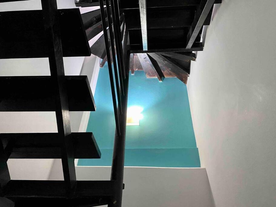 Huge Apartment, Steps To The & Lifestyle Apartment *