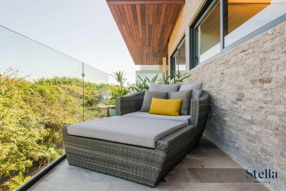 Ferienhaus With Private Jacuzzi And Shared Ocean View Roof Pool