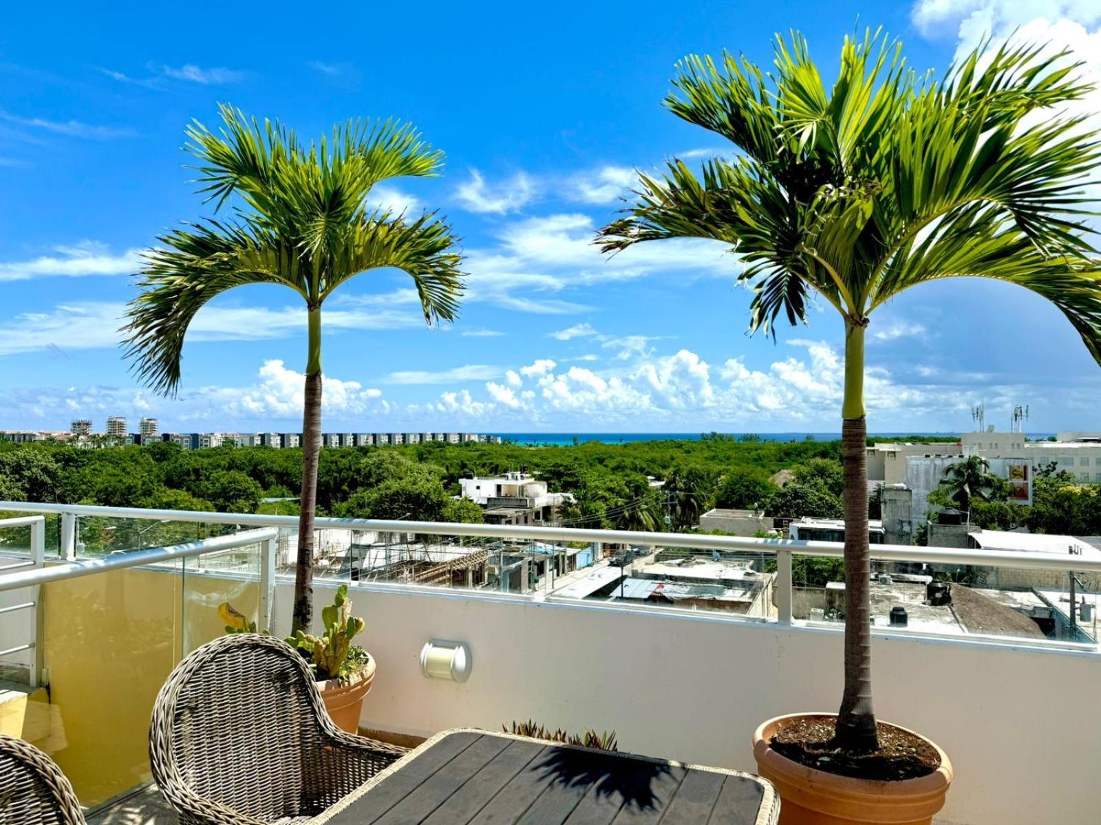 Punta Esmeralda Playa del Carmen