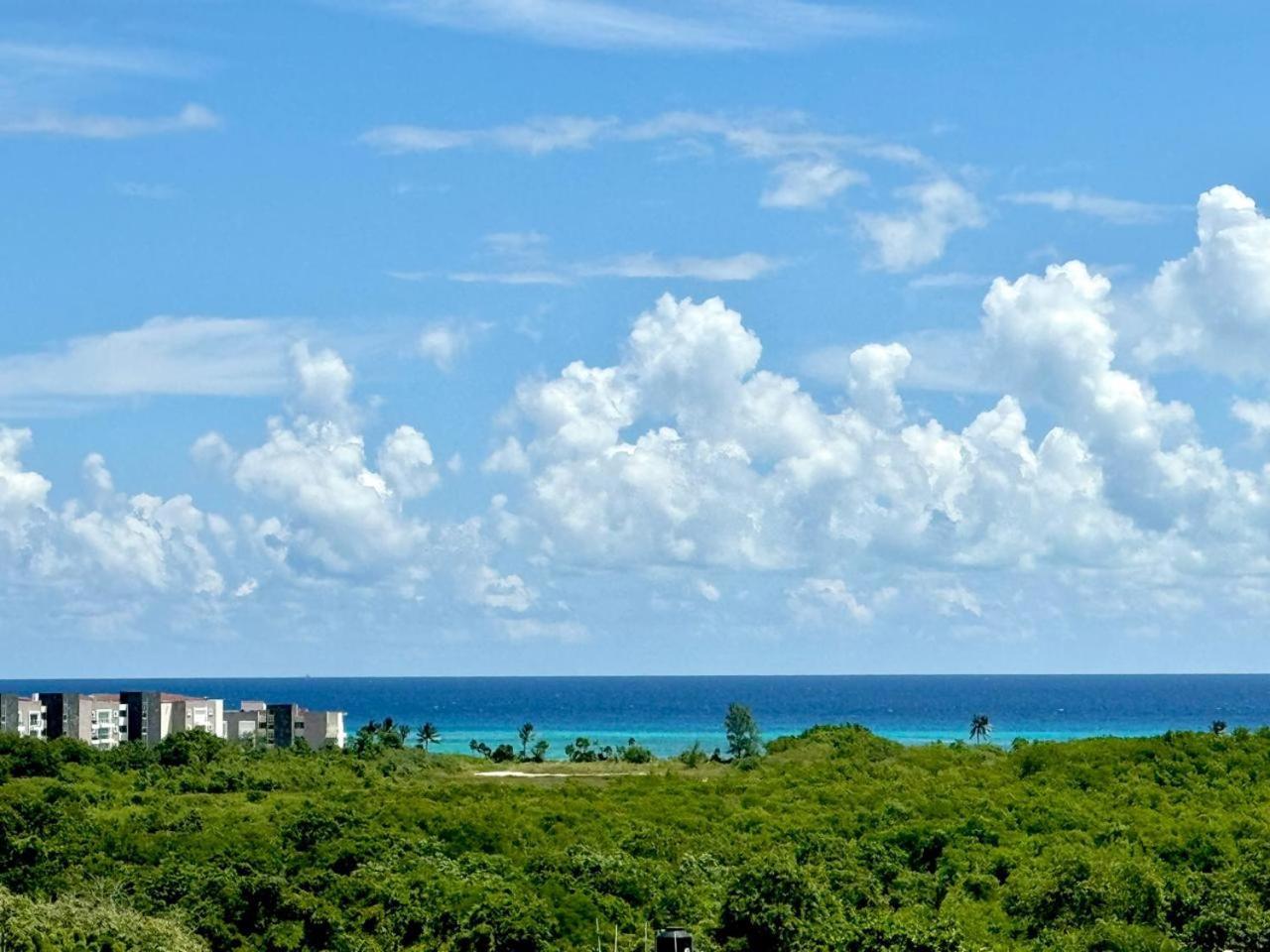 Hotel Punta Esmeralda