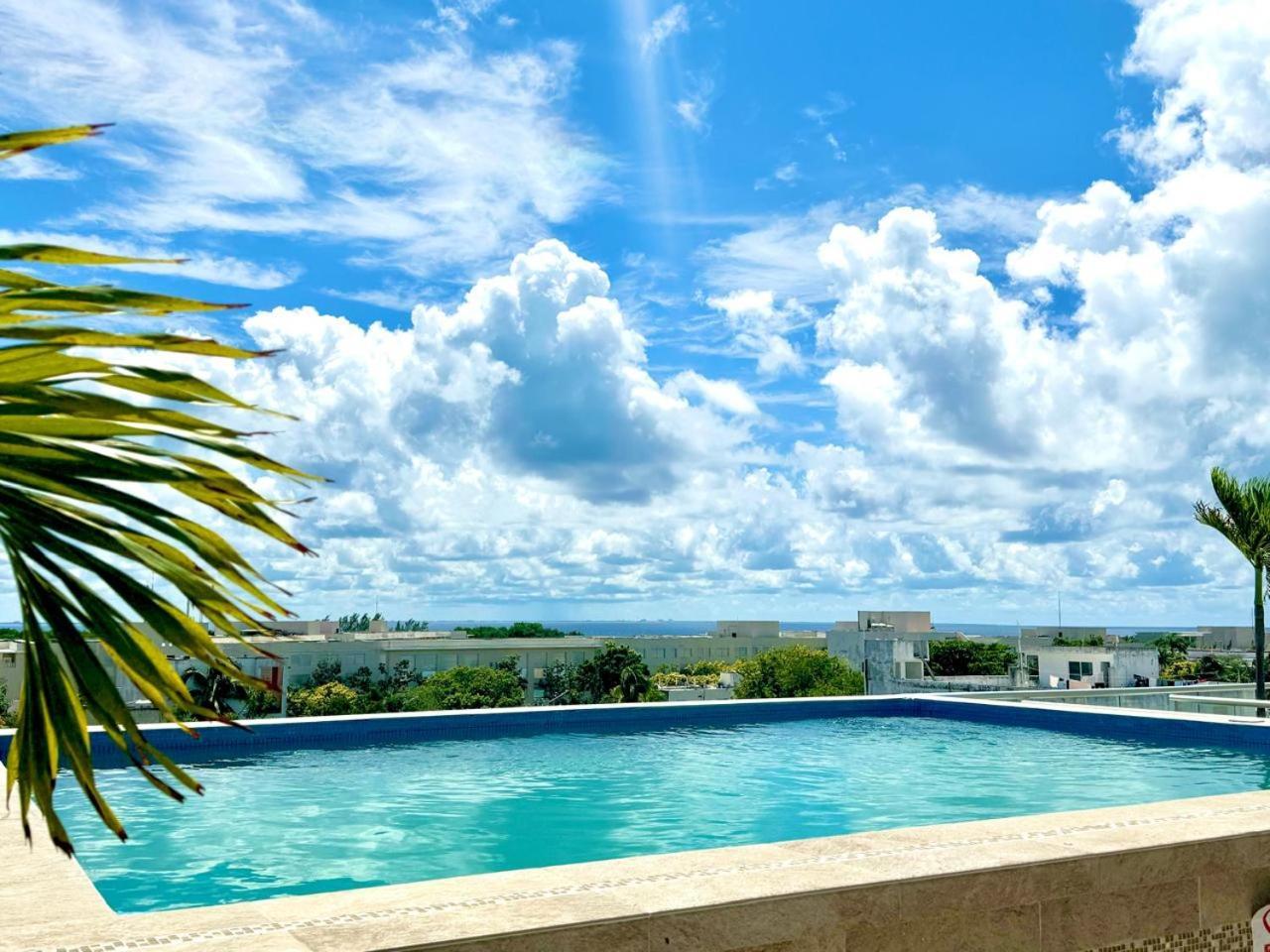 Punta Esmeralda Hotel 3*