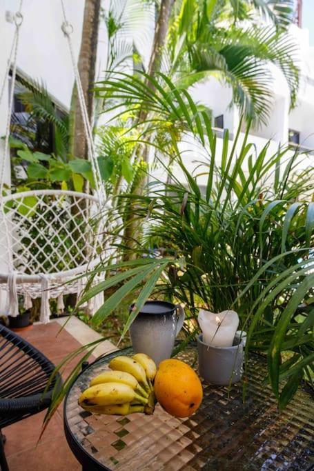 Apartment Lovely 2 Bdrm In Gated Community & Pool View