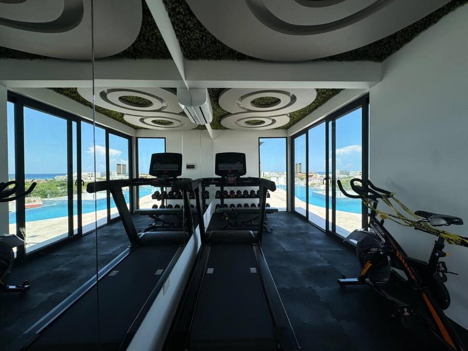 Apartment M-403 Brand New Studio, Ocean View Terrace, Pool And Gym Playa del Carmen
