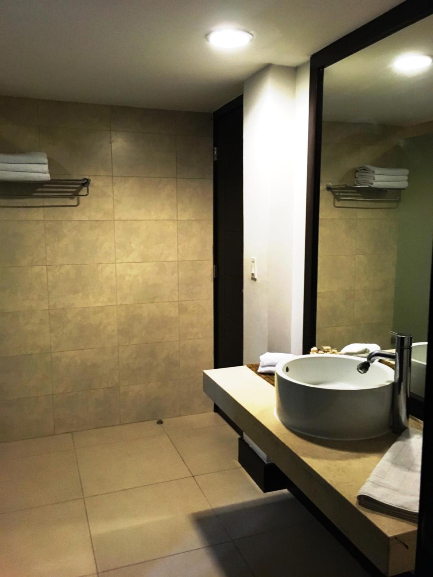 Aldea Thai 222