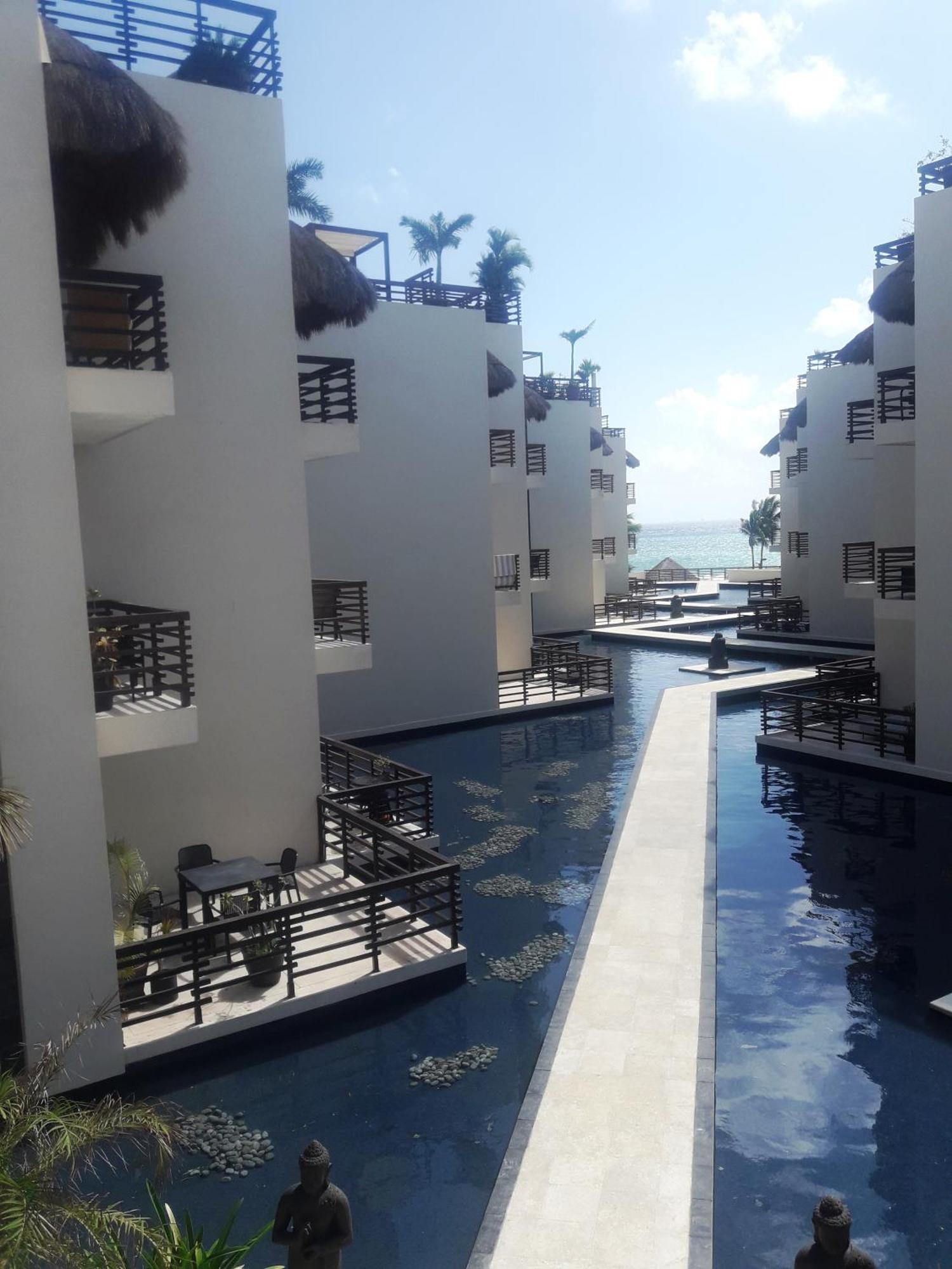 Aldea Thai 222 Apartment *