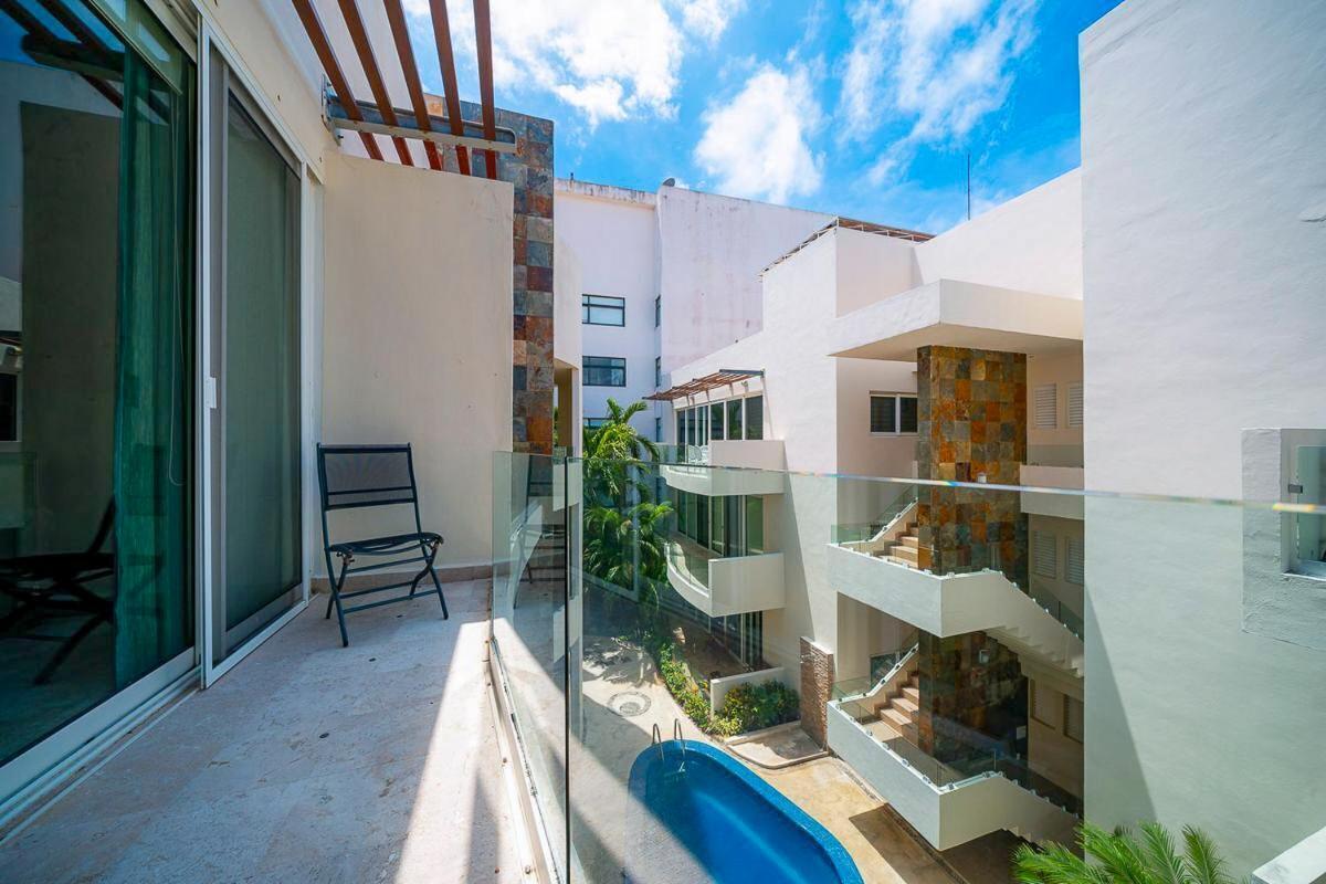 Apartment Spacious & Serene Penthouse With Rooftop, Jungle Views, Prime Location Steps To & 5th Ave Playa del Carmen