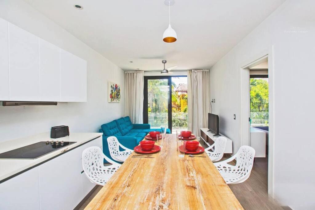 Fantastico Departamento Junto 5th Avenida 203