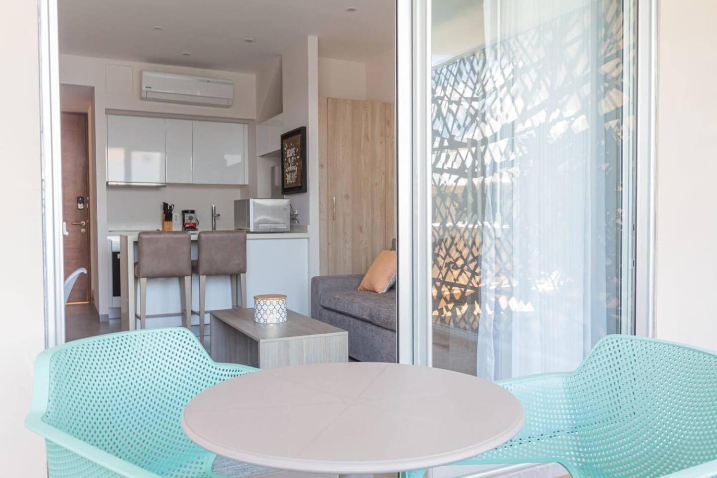 Beautiful And Centric 1br Ph Private Pool Sauna Apartamento *