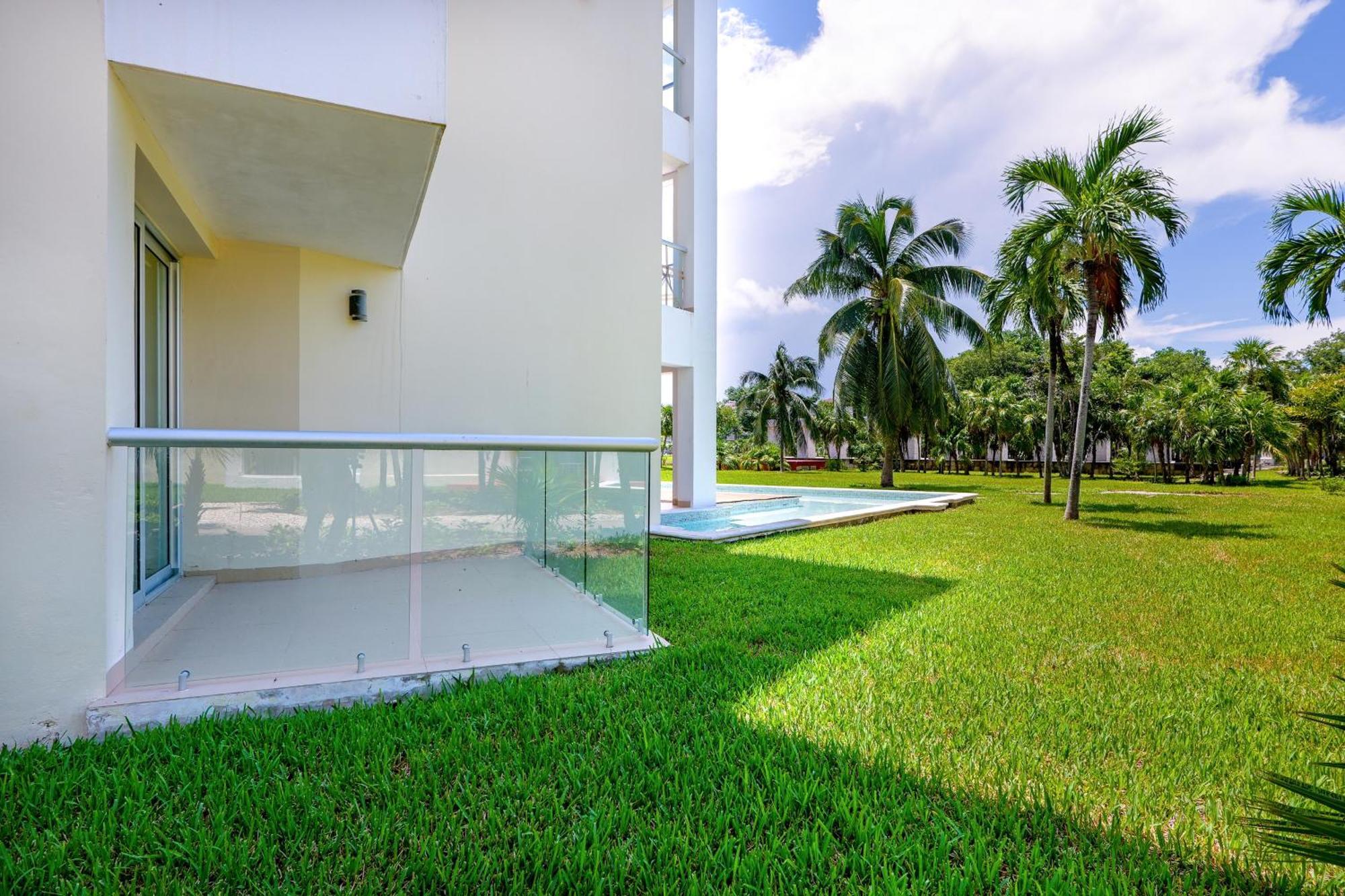 Apartment Seaside Serenity Retreat At Mareazul Norte - 2 Bedroom