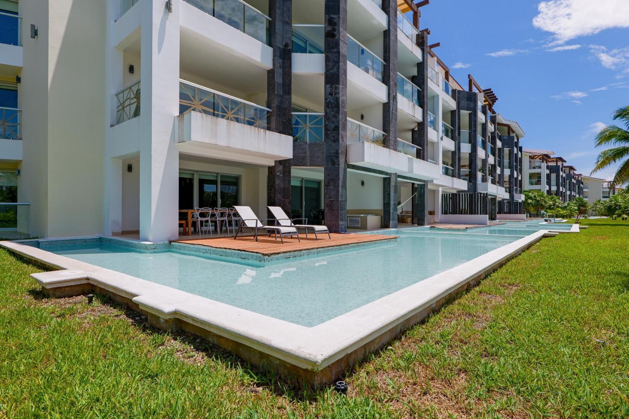 Apartment Seaside Serenity Retreat At Mareazul Norte - 2 Bedroom