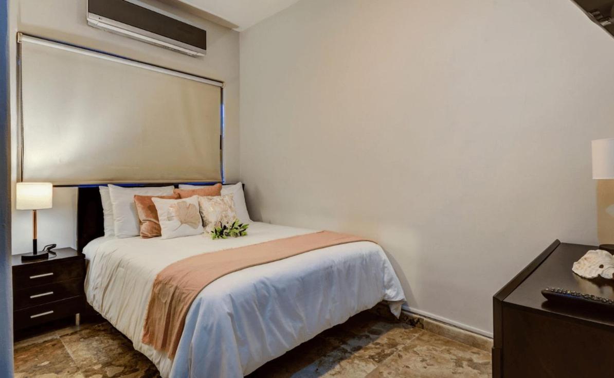 Villa Luxury House In Playacar Steps To The