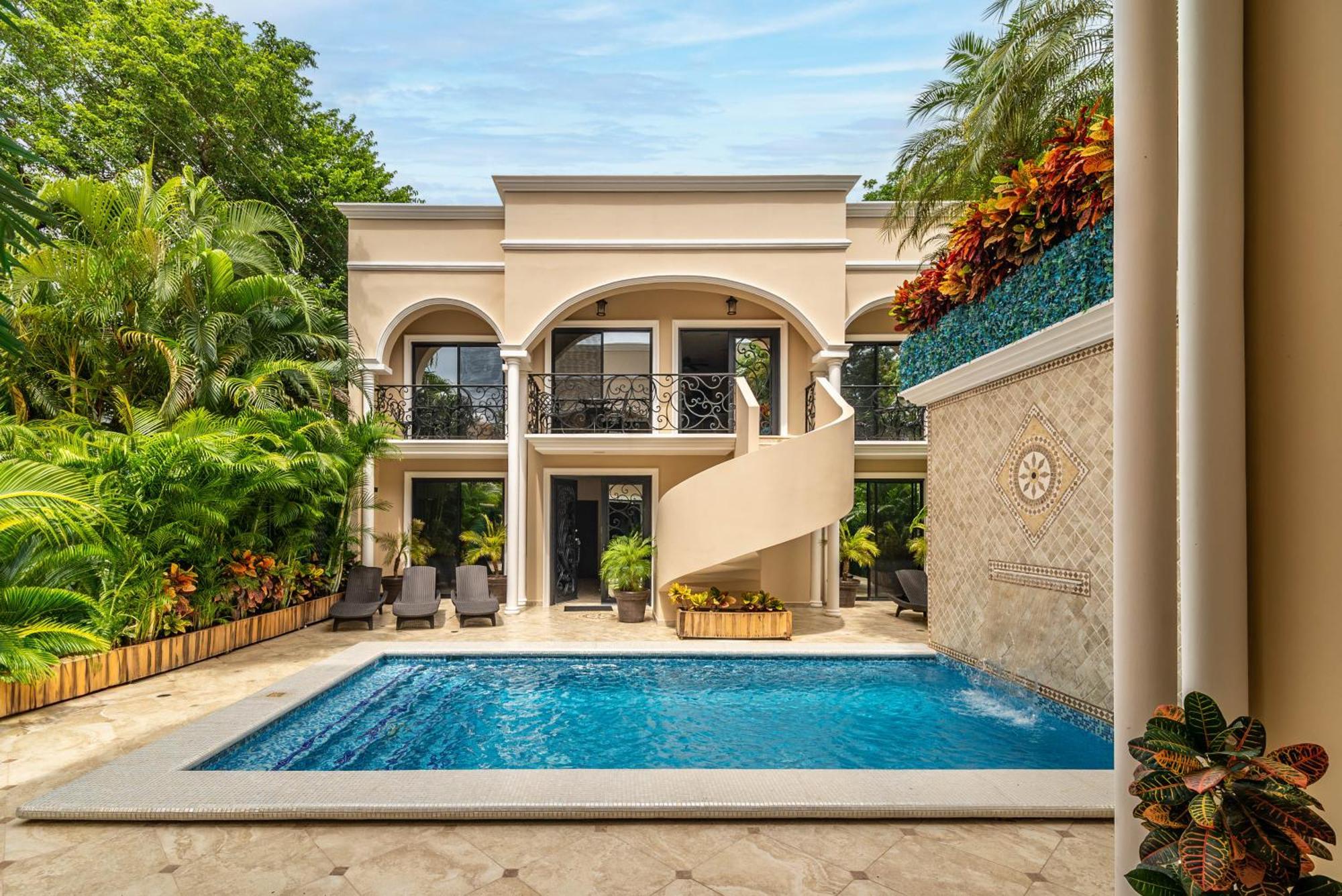 Luxury Playacar 2 Min Walk To
