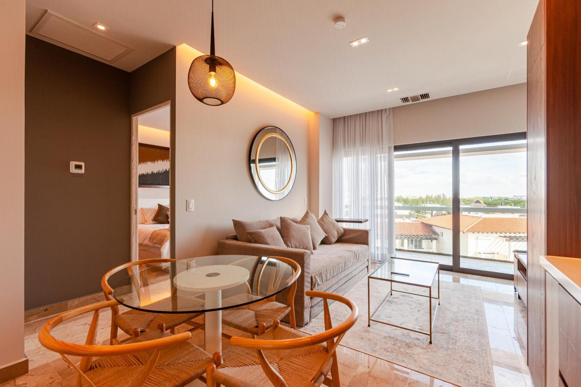 Apartment Luxury 1bedroom/amazing Ocean View/prime Location *