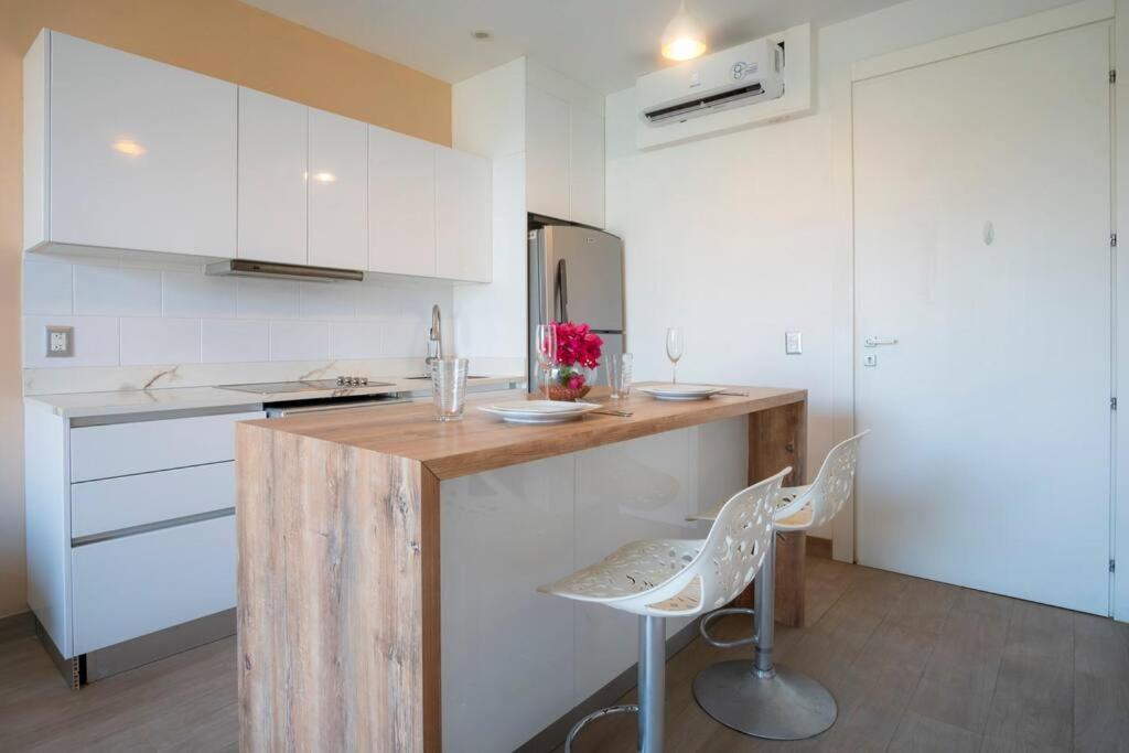 Apartment Chic 1br Retreat In Playa
