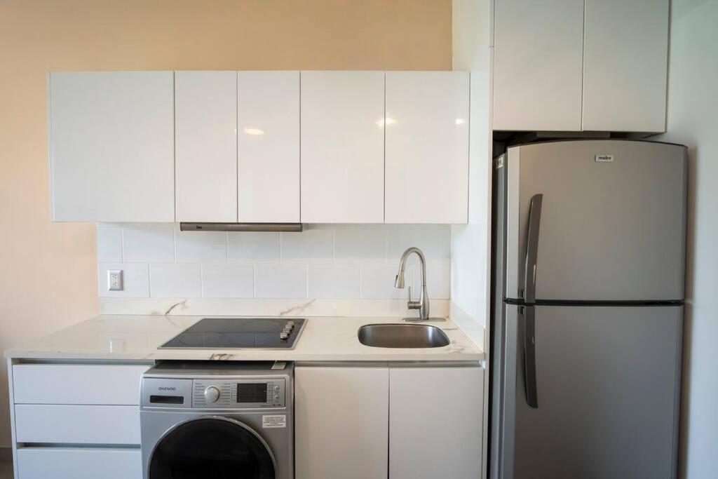 Chic 1br Retreat In Playa Apartment