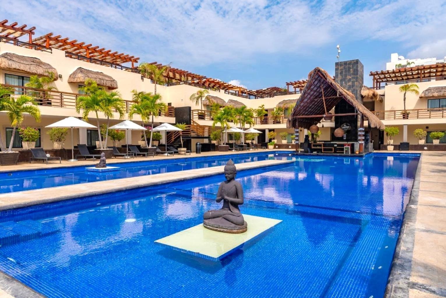 Departamento En Aldea Thai Con Terraza, Vista Al Mar Y Alberca Privada, Para 8 Personas Apartamento Playa del Carmen