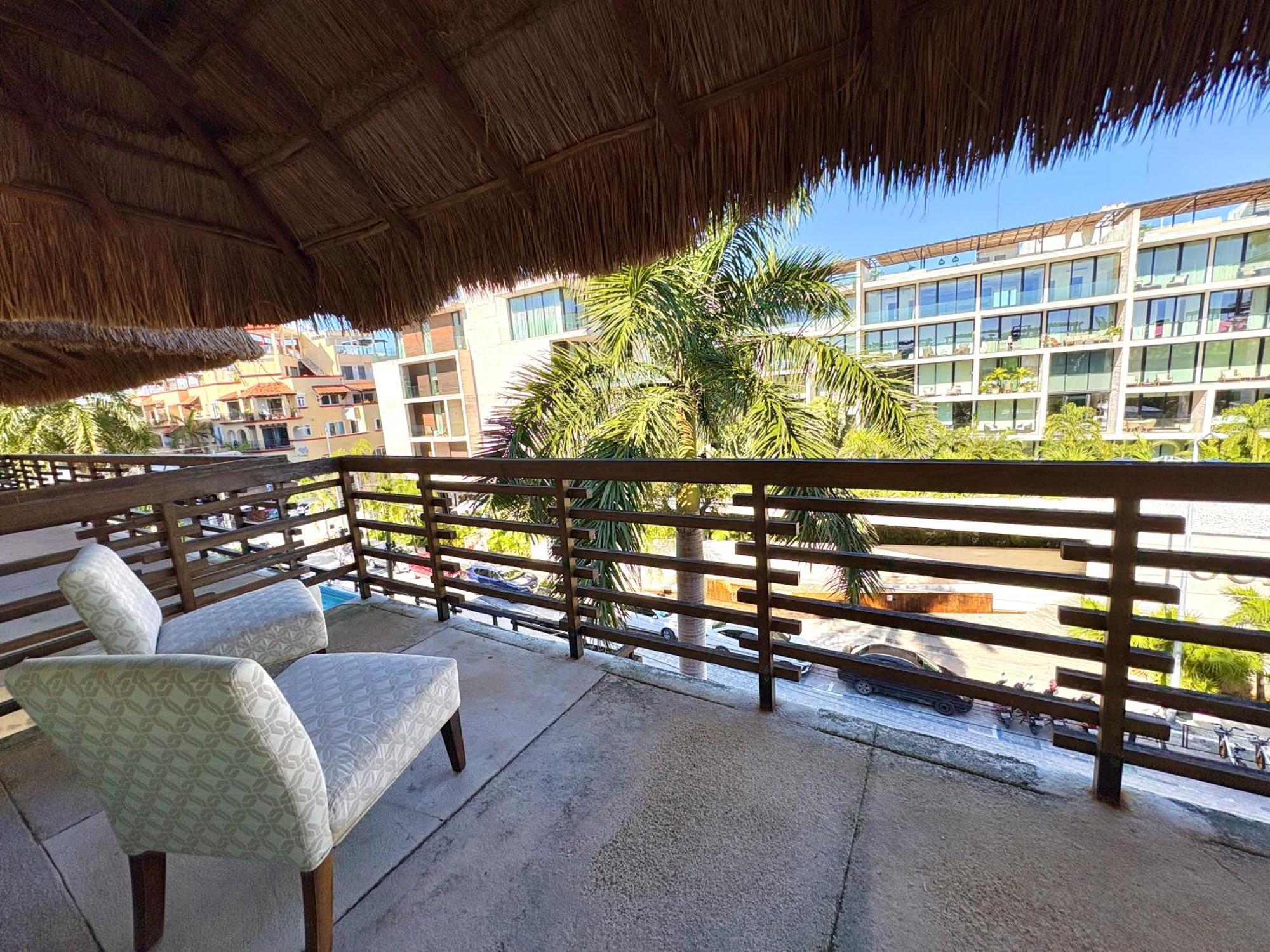 Apartamento Departamento En Aldea Thai Con Terraza, Vista Al Mar Y Alberca Privada, Para 8 Personas