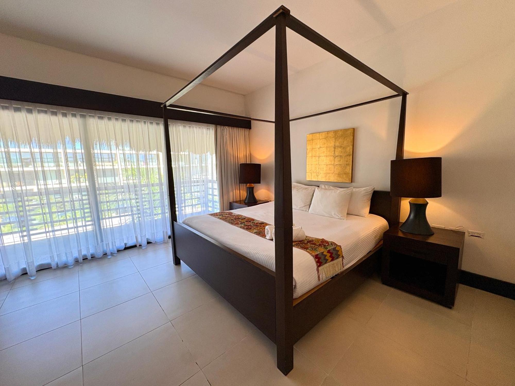 Departamento En Aldea Thai Con Terraza, Vista Al Mar Y Alberca Privada, Para 8 Personas Playa del Carmen