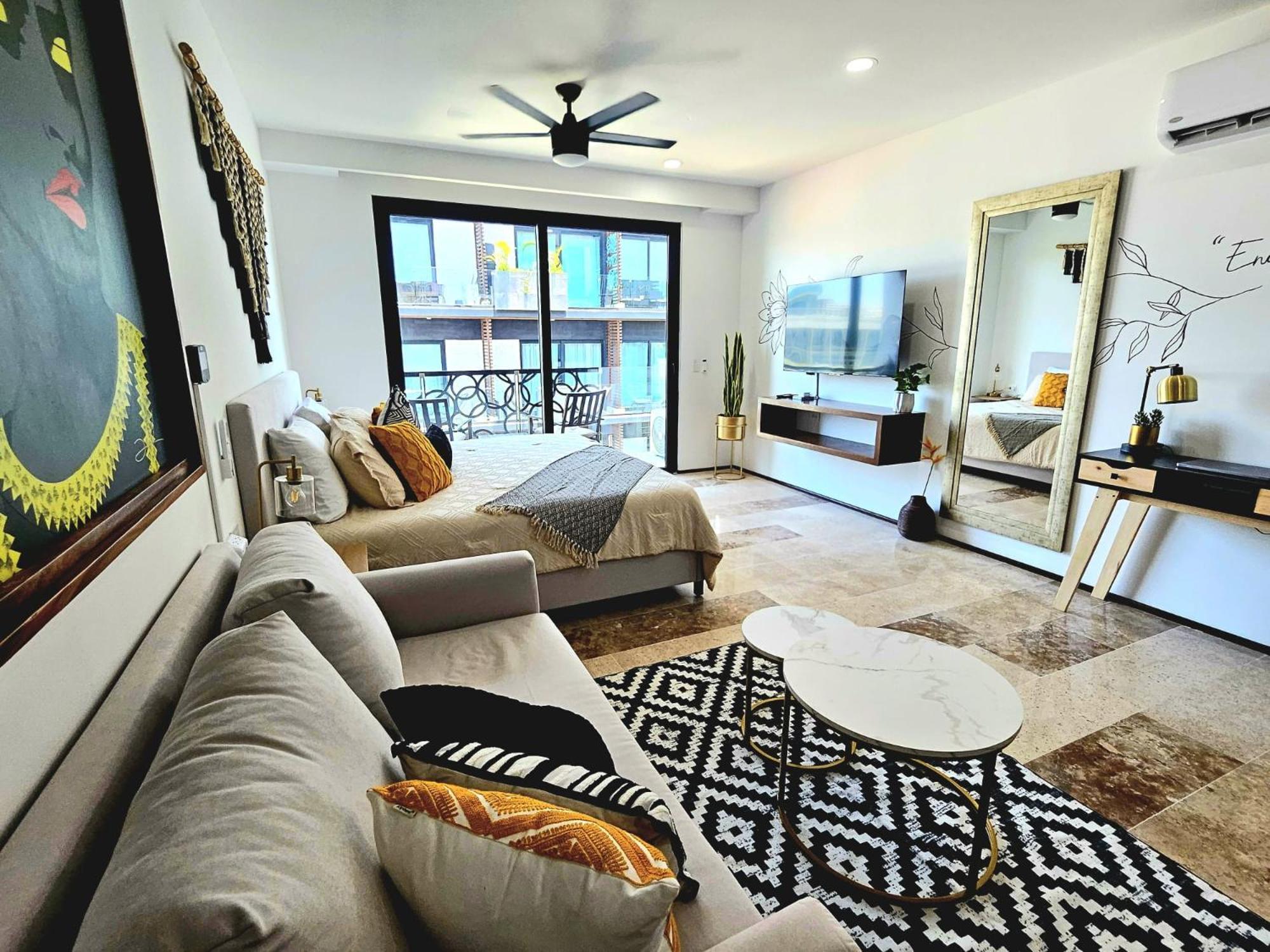 Stylish With Roof Ocean Views Near Mamitas And 5th Ave Apartment