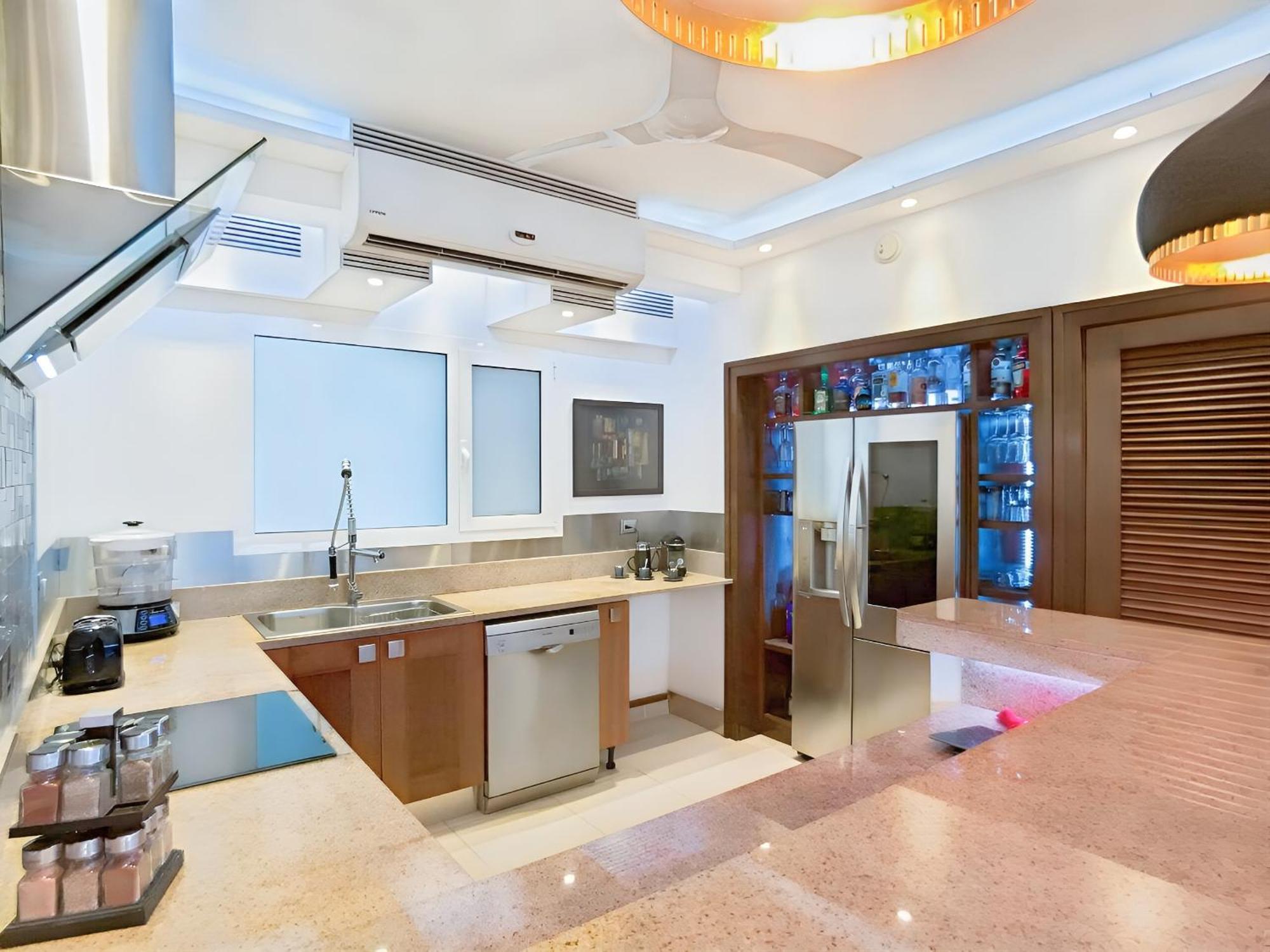 Appartement Luxury Duplex -4 Pers- 2mn Beach&5th Av, Pool, Gym *