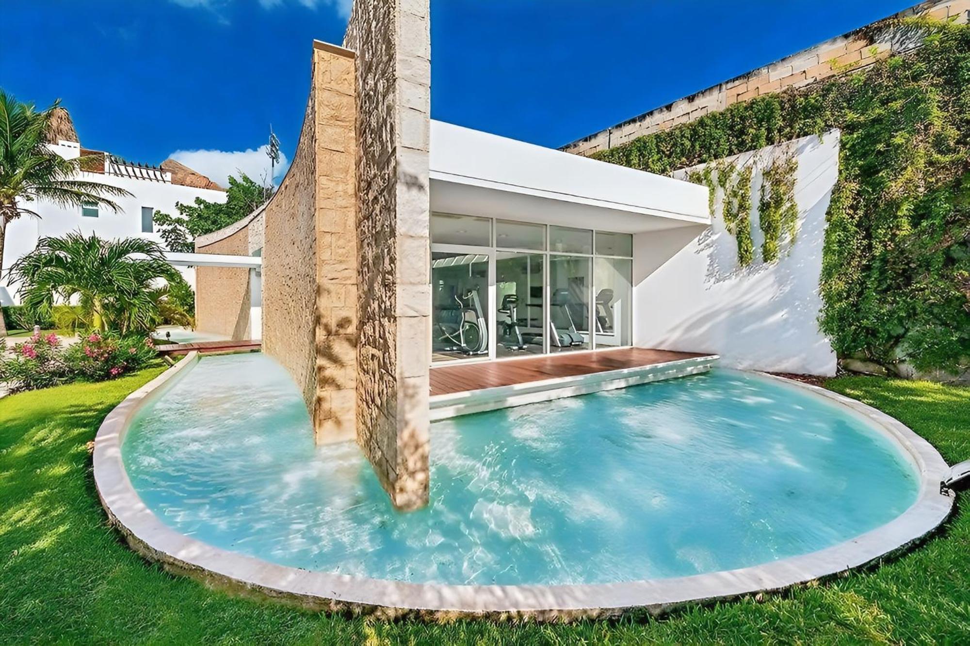 Appartement Luxury Duplex -4 Pers- 2mn Beach&5th Av, Pool, Gym