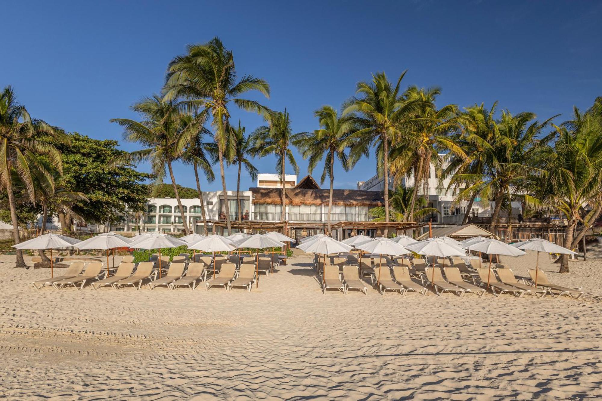 Hotel Areia - Beach Front Boutique 4*