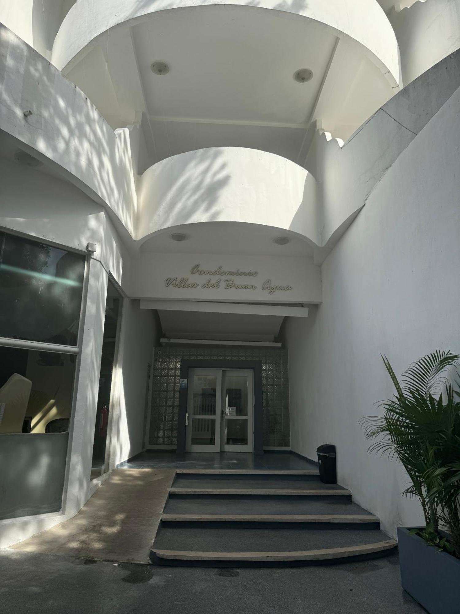 Moderno Y Amplio Sobre 5ta Av Apartment Playa del Carmen