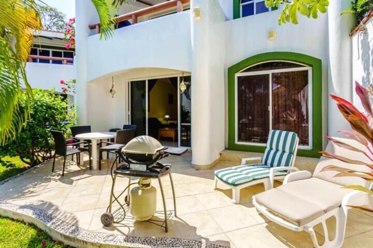Perfect With Pool Access And Close To The Villa