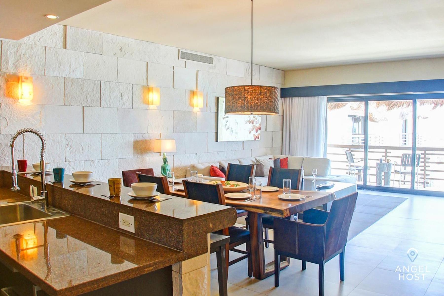 Beachfront Penthouse Oceanview Rooftop And Pool Holiday home Playa del Carmen