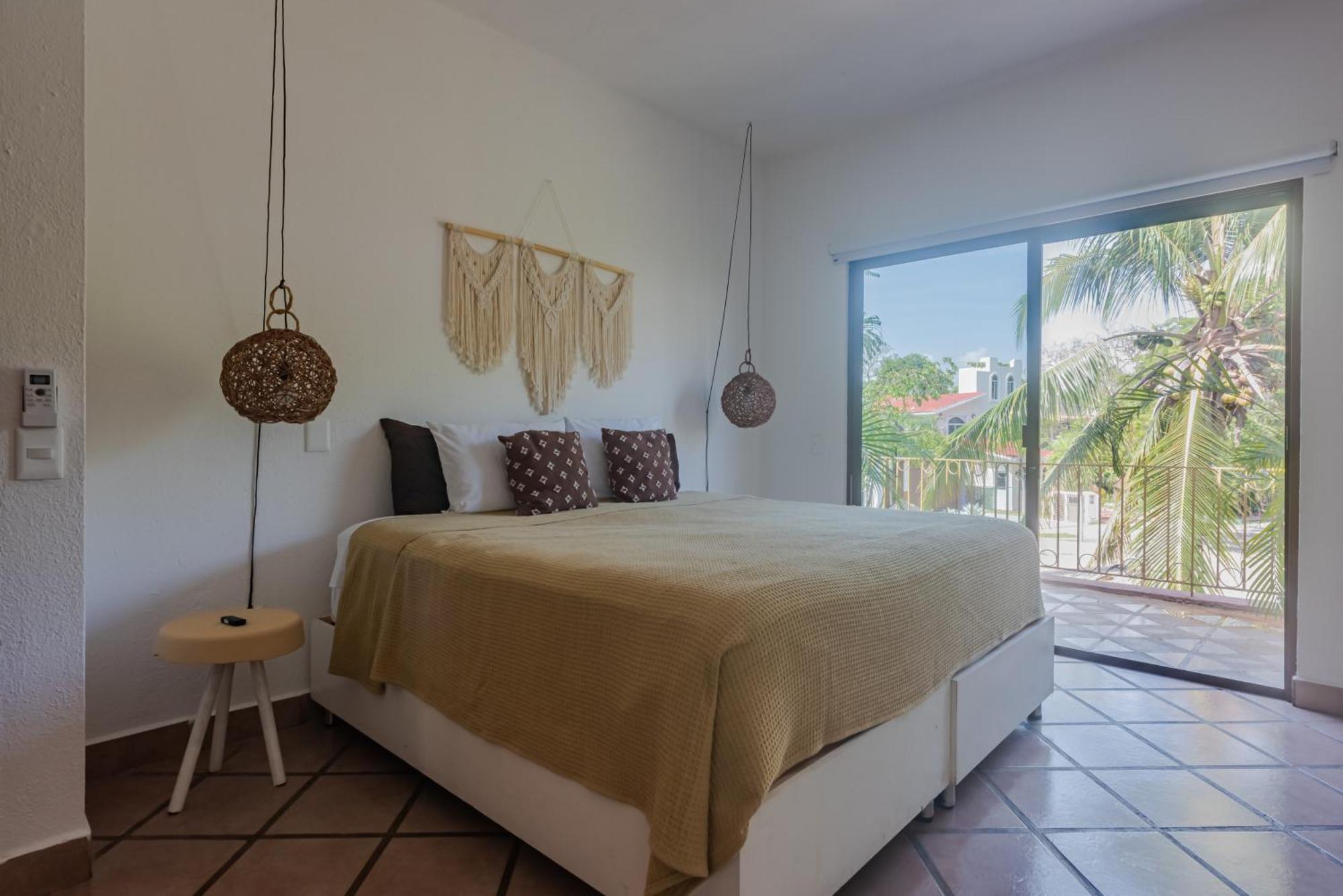 Espacioso Apartamento Gardenias , Playacar 2Bdr Apartment