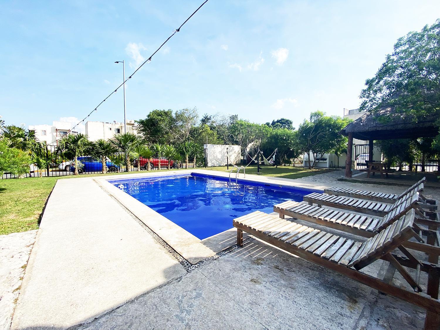 Espacio Cafe Tropical - Piscina Parque Parking Playa del Carmen