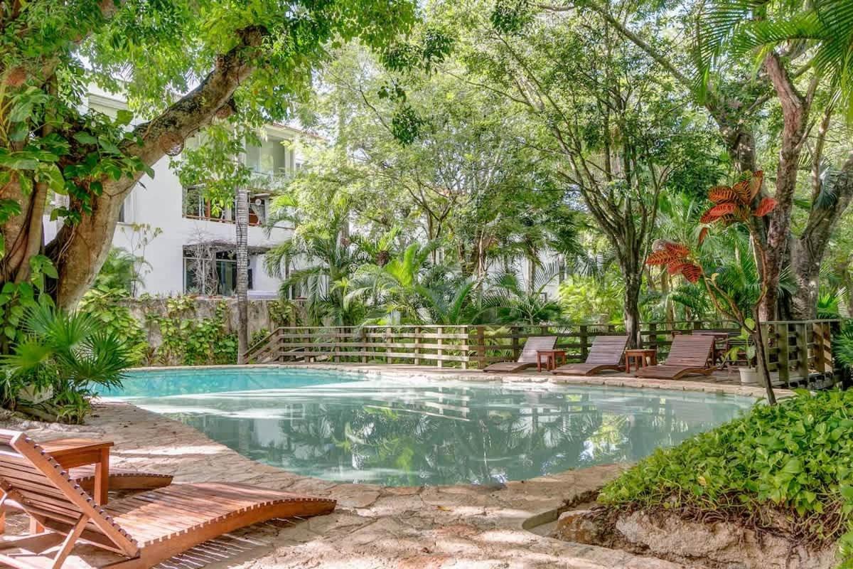 Stylish Luxe Penthouse - Exclusive Gated Community Holiday home *