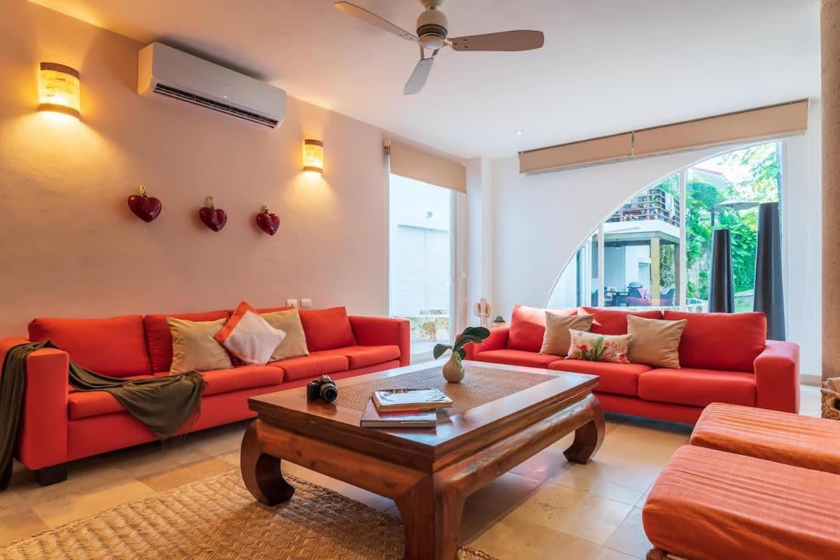 Tropical Oasis With Cenote & Pool Walk To *